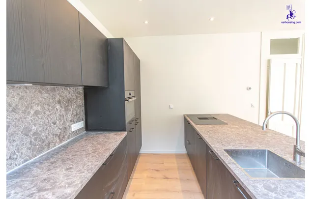 Huur 1 slaapkamer appartement van 66 m² in Amsterdam