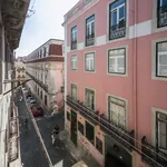 Rent 1 bedroom apartment in Lisbon