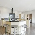 Rent 7 bedroom house in East Of England