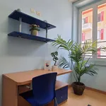 Rent a room in milan