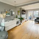 Rent 4 bedroom house in Yorkshire And The Humber