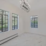 Rent 5 bedroom apartment of 678 m² in New York City