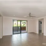 Rent 5 bedroom house in Dundowran Beach