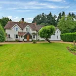 Rent 6 bedroom house in East Of England