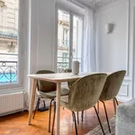 Rent 3 bedroom apartment of 58 m² in Paris