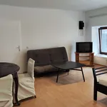 Hübsche 1 Zimmer Wohnung direkt am Hauptplatz Neunkirchen zu vermieten!