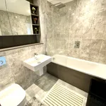 Rent 2 bedroom flat in Manchester