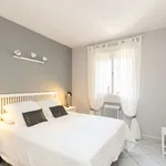 Rent 1 bedroom apartment of 57 m² in madrid