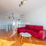 Rent 3 bedroom apartment of 93 m² in Vila Nova de Gaia