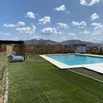 Rent 5 bedroom house in Malaga']