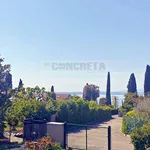 Rent 1 bedroom house of 200 m² in Lazise