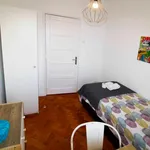 Rent 6 bedroom apartment in Lisbon