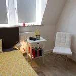 Miete 4 Schlafzimmer wohnung in Frankfurt