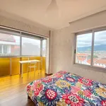 Rent 4 bedroom apartment in Bilbao