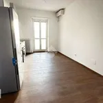 Affitto 2 camera appartamento di 65 m² in Turin