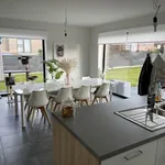 Maison de 170 m² avec 3 chambre(s) en location à Aalter