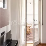 Rent 2 bedroom apartment of 70 m² in Milano