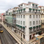 Rent 6 bedroom apartment in Lisbon