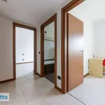 Rent 3 bedroom apartment of 90 m² in Milan