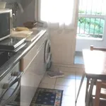 Rent 2 bedroom apartment of 32 m² in Nantes