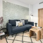 Rent 2 bedroom apartment of 38 m² in Madrid