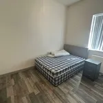 Rent 5 bedroom house in West Midlands