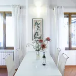 Rent 1 bedroom apartment of 30 m² in Florence