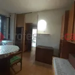 Rent 1 bedroom apartment of 27 m² in Milano