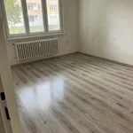 Pronajměte si 1 ložnic/e byt o rozloze 38 m² v Bruntál