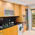 Rent a room of 240 m² in São Domingos de Rana