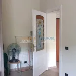 Affitto 3 camera appartamento di 55 m² in Carrara