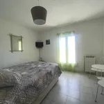 Rent 1 bedroom apartment of 25 m² in Pézenas