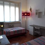 Rent 2 bedroom apartment of 65 m² in Torino