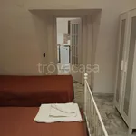 Rent 2 bedroom apartment of 60 m² in Napoli