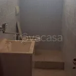 Rent 4 bedroom apartment of 130 m² in Avola