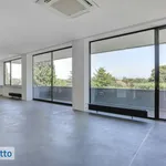 Rent 5 bedroom house of 300 m² in Rome