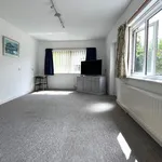 Rent 1 bedroom flat in Malvern Hills