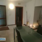 Rent 2 bedroom apartment of 65 m² in Palermo