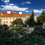 Pronajměte si 1 ložnic/e byt o rozloze 72 m² v Prague