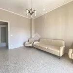 Rent 3 bedroom apartment of 95 m² in Napoli