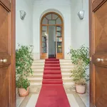 Rent 6 bedroom apartment of 172 m² in Roma