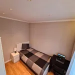 Rent 3 bedroom apartment in Lisbon