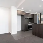 Rent 3 bedroom apartment in Phillip