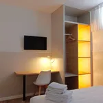 Alquilo 1 dormitorio apartamento de 10 m² en Madrid