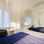 Rent 3 bedroom apartment of 120 m² in Milano