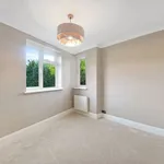 Rent 3 bedroom flat in Essex