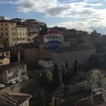 Rent 4 bedroom house of 150 m² in Perugia