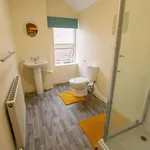 Rent 6 bedroom flat in Birmingham