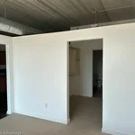 Rent 2 bedroom apartment of 113 m² in Oakland