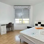 Appartement de 101 m² avec 7 chambre(s) en location à Bobigny